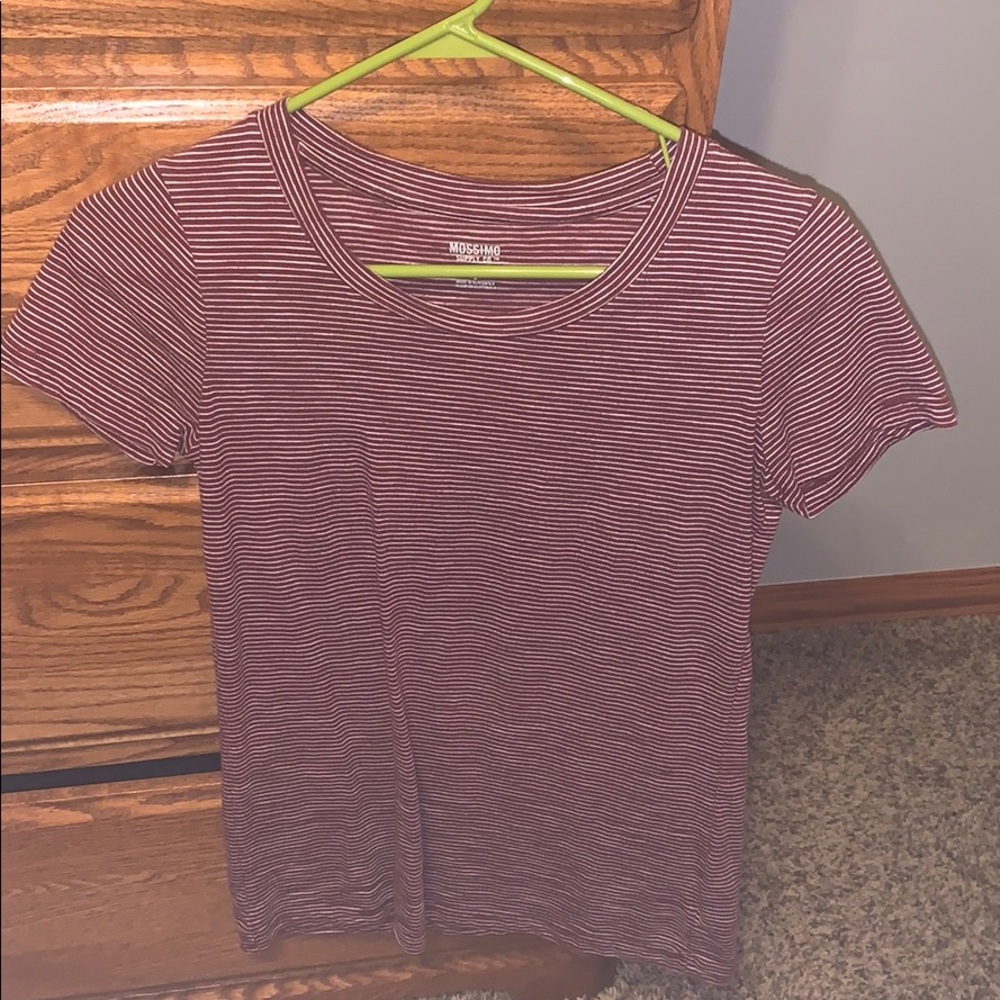 Red and white striped tee